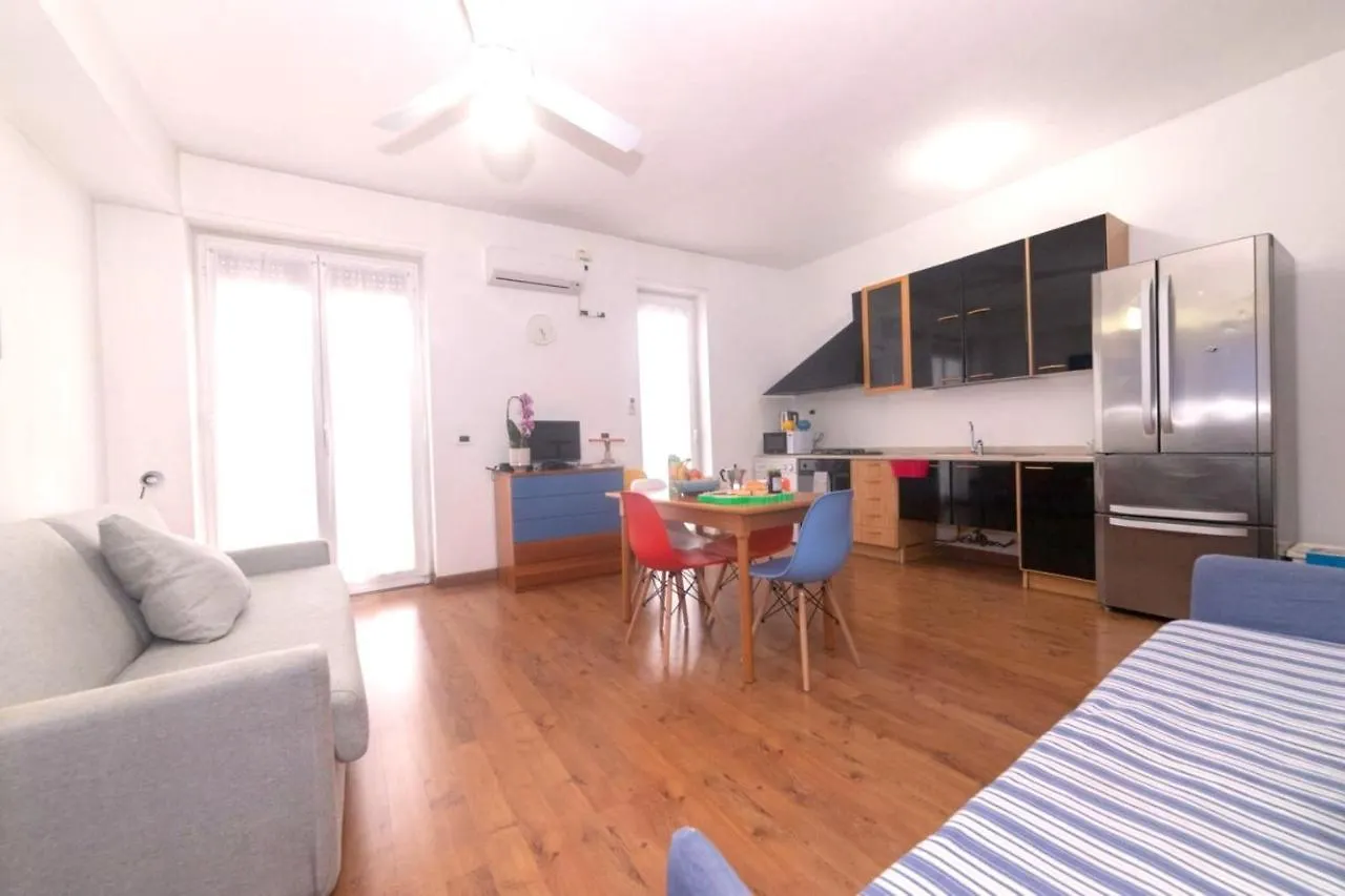 Casa Tykhe Apartment Finale Ligure