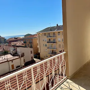  Appartamento Casa Maestrale - Elegante Con Balcone Vista Mare